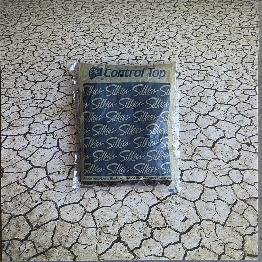 Vintage Silkies Control Top Support Pantyhose Lot of 5 Medium Nylon USA Made